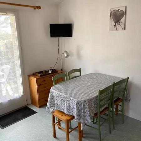 Maisonnette Dans Vacances, A 200m De La Plage Draps Et Linge De Maison Non Fournis