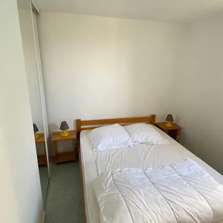 Maisonnette Dans Vacances, A 200m De La Plage Draps Et Linge De Maison Non Fournis